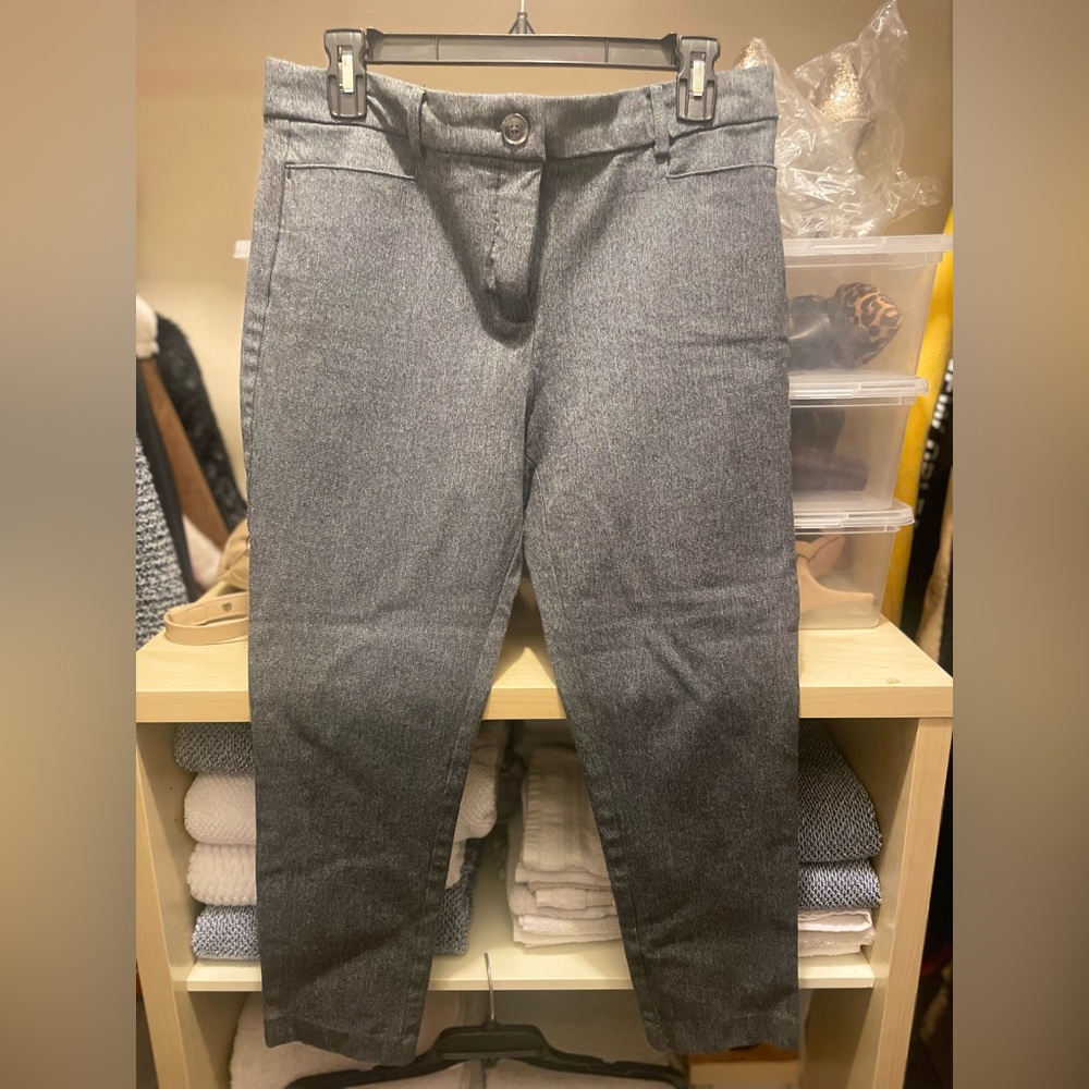 Loft size 10
The Sutton Skinny
Blue pants